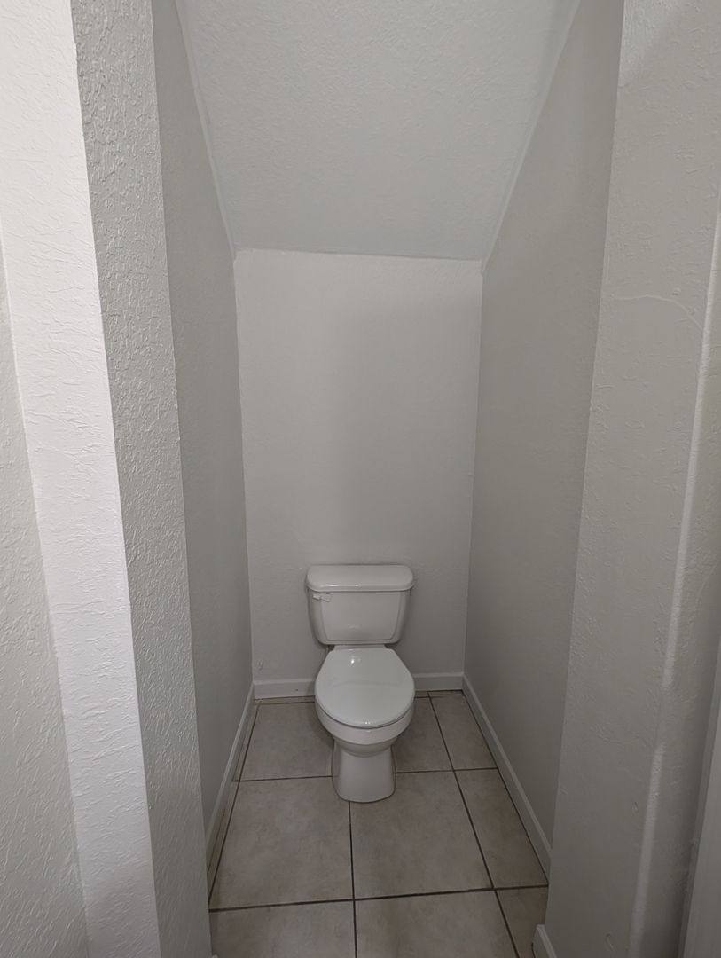 Apartment for rent at 114 Cedar St, Saint Augustine, FL 32084