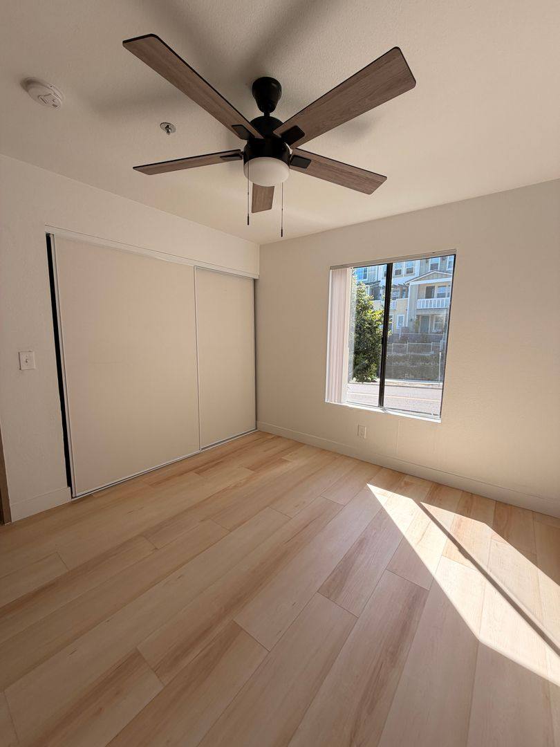 Apartment for rent at 960 Vine St, Oceanside, CA 92054