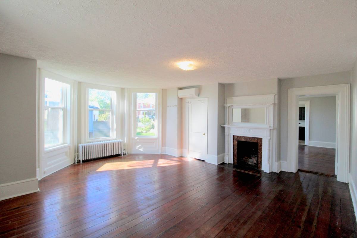 Apartment for rent at 317-2 Park Ave, Harrisonburg, VA 22802