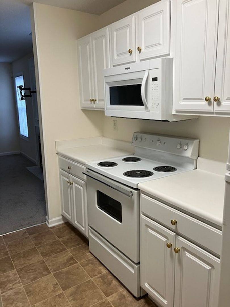 Apartment for rent at 802-H Bryce Court, Wilmington, NC 28405