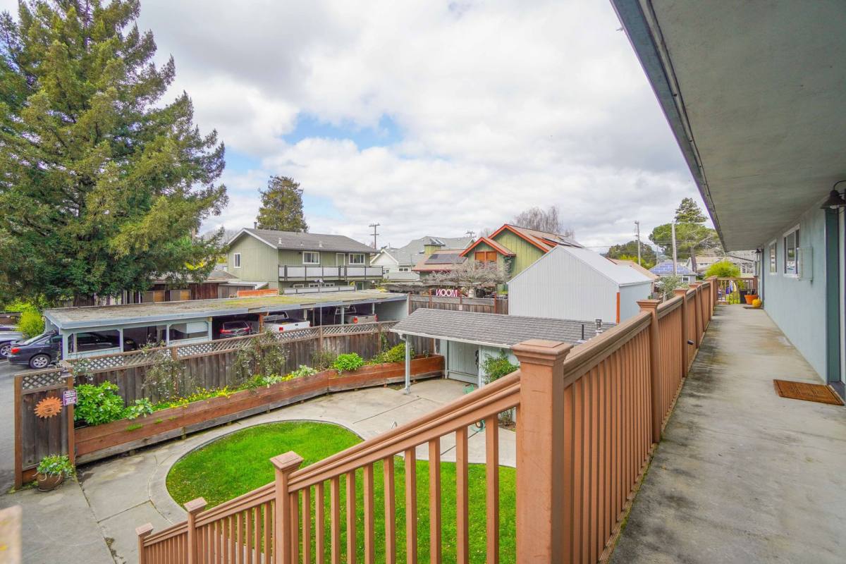 Apartment for rent at 324 Mountain View, Santa Cruz, CA 95062