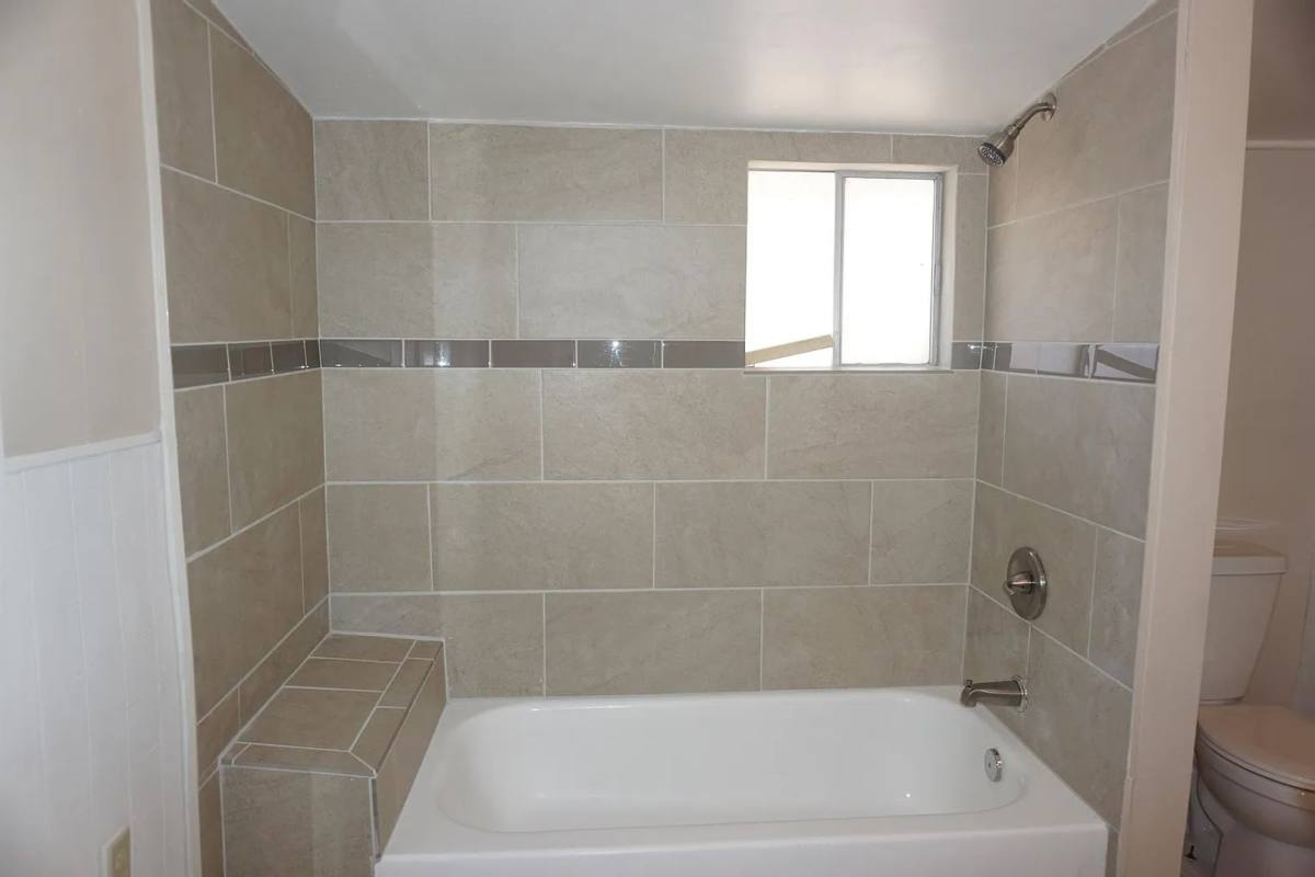 Apartment for rent at 838 E Adams St, Tucson, AZ 85719