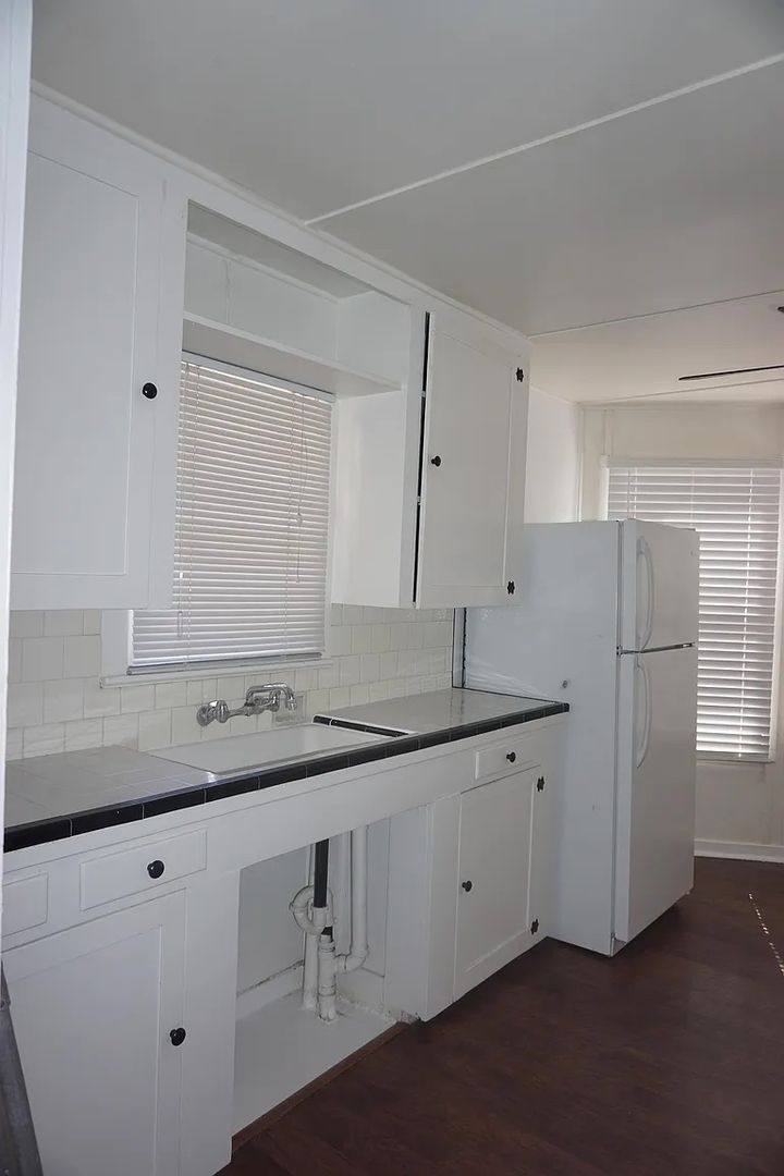 Apartment for rent at 838 E Adams St, Tucson, AZ 85719