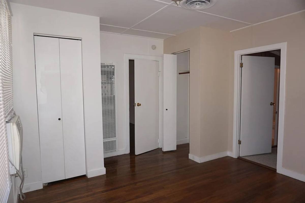 Apartment for rent at 838 E Adams St, Tucson, AZ 85719