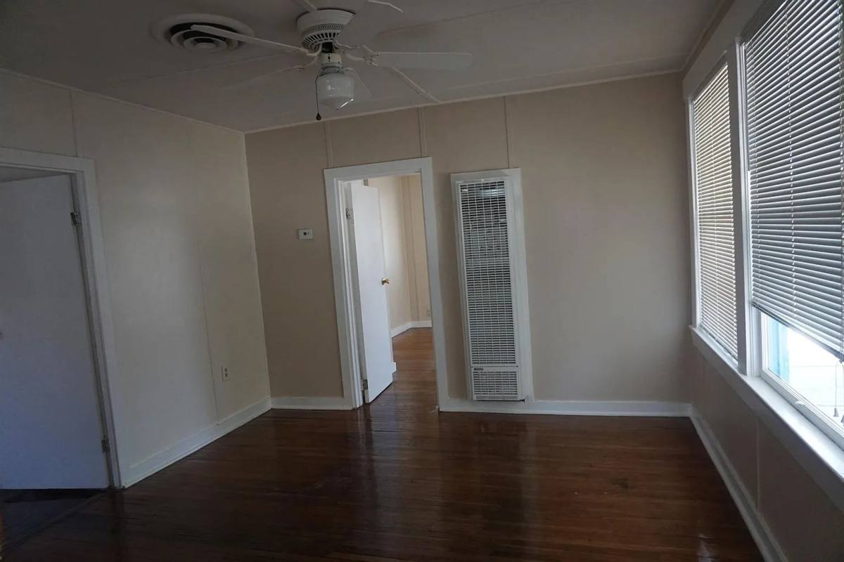 Apartment for rent at 838 E Adams St, Tucson, AZ 85719