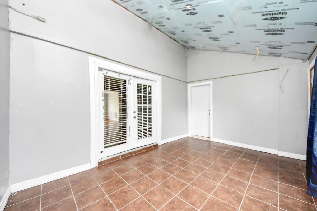 House for rent at 2513 Leslie St, Pasadena, TX 77502