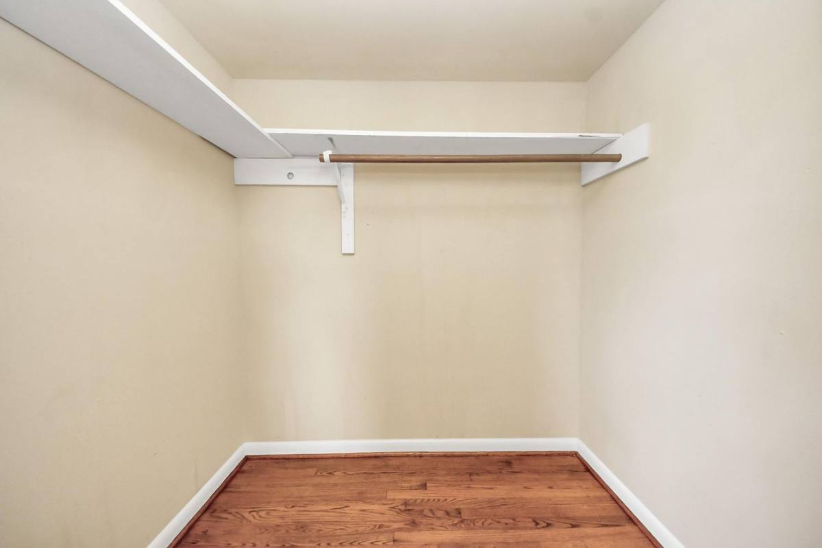 House for rent at 2513 Leslie St, Pasadena, TX 77502