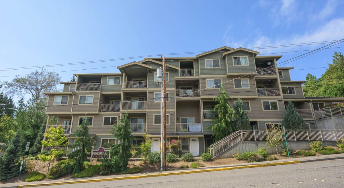 Apartment for rent at 2011 Knox, Bellingham, WA 98225