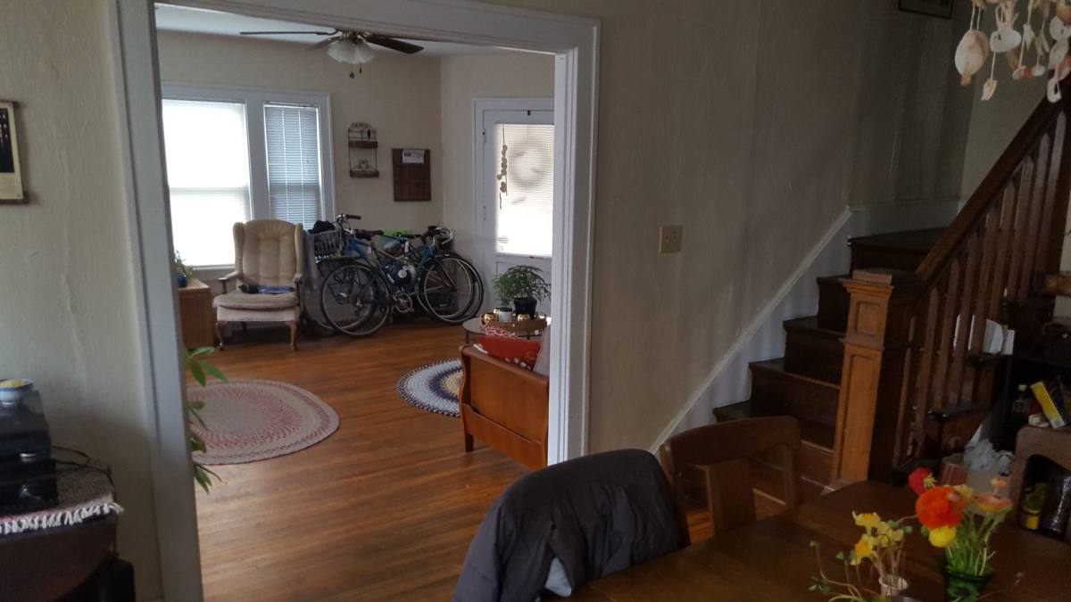 Apartment for rent at 2476 Adams Ave, Columbus, OH 43202
