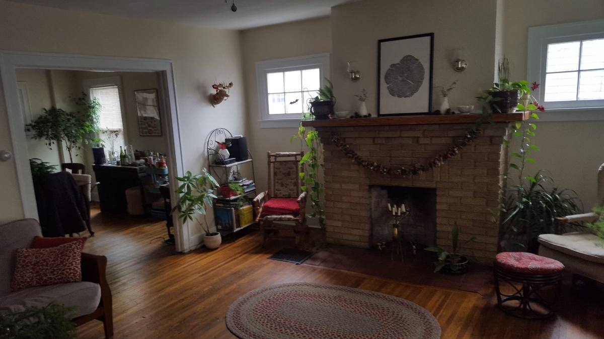 Apartment for rent at 2476 Adams Ave, Columbus, OH 43202