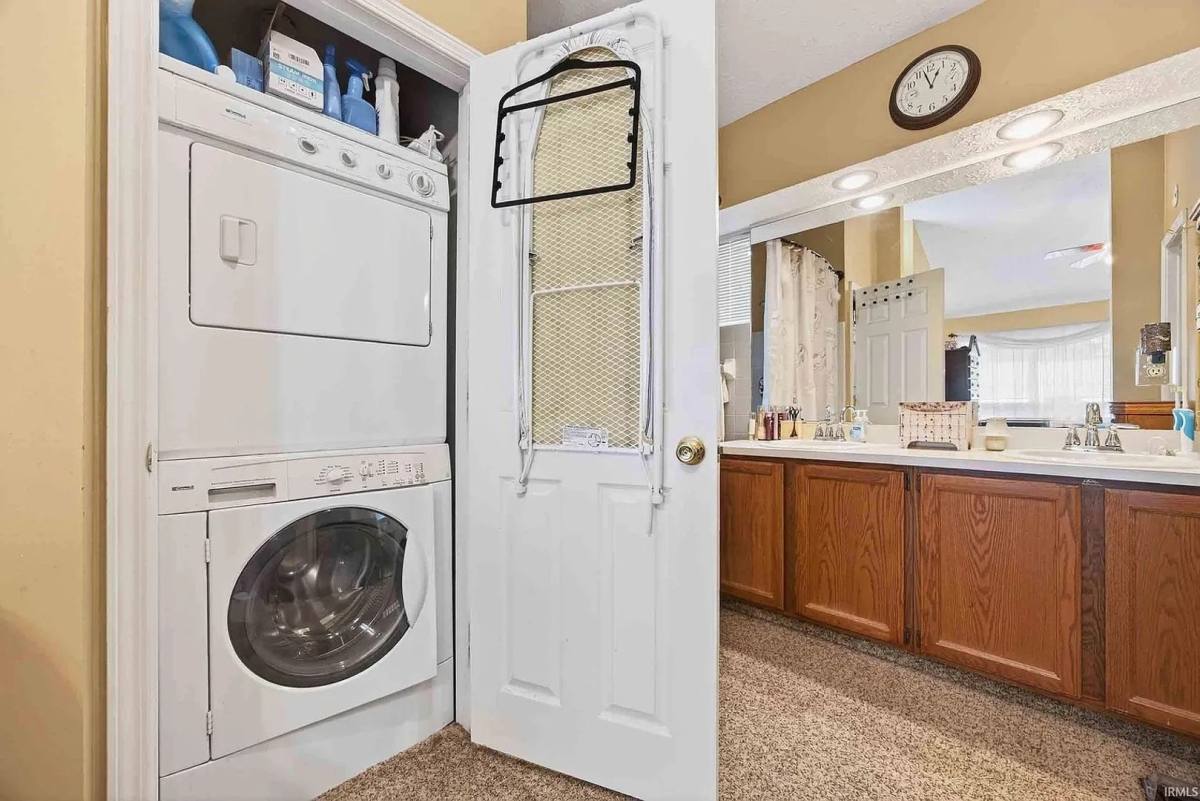 Condo for rent at 1894 E Bay Pointe Dr, Bloomington, IN 47401