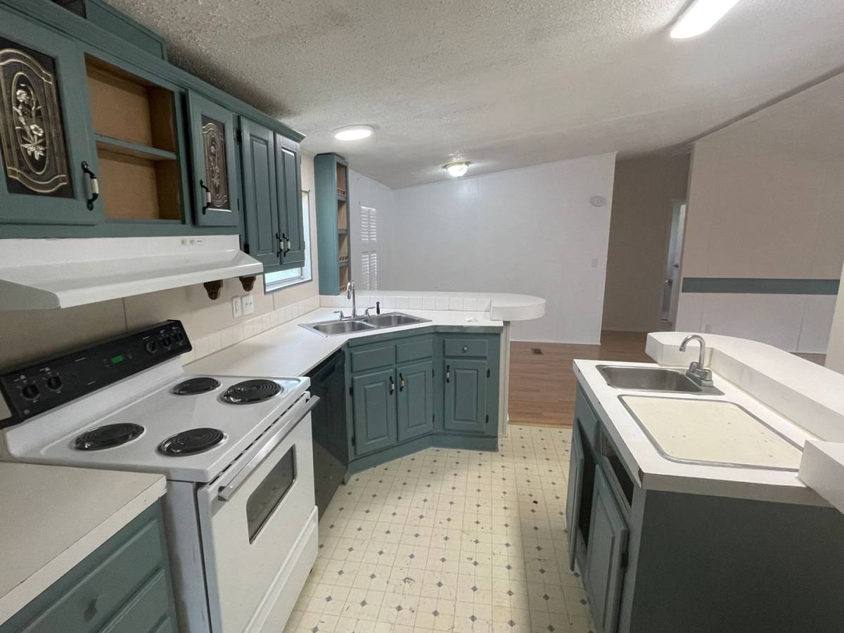 Apartment for rent at 532 Grandview Bend, Canyon Lake, TX 78133