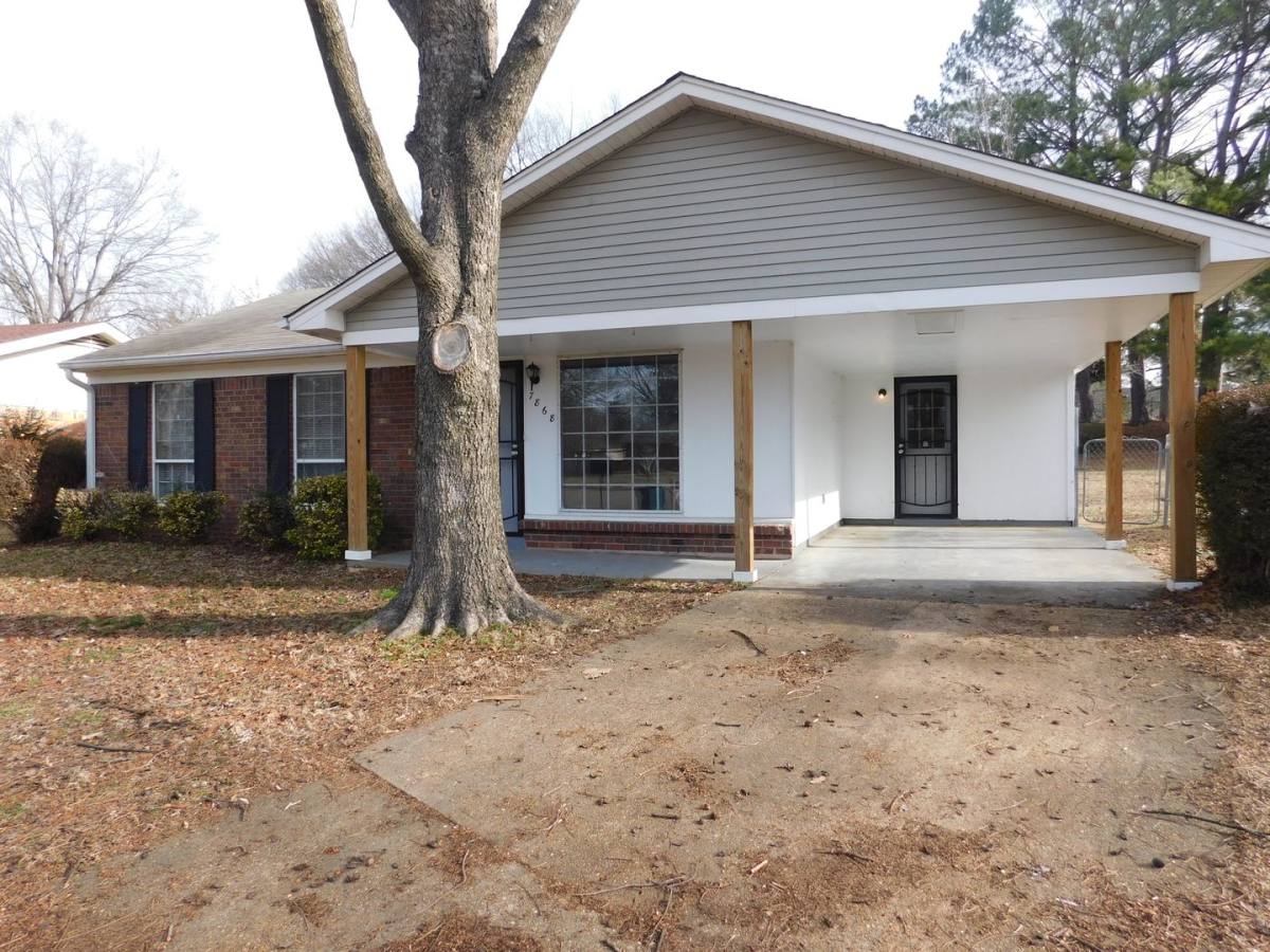 House for rent at 7868 Trafton Cove, Southaven, MS 38671