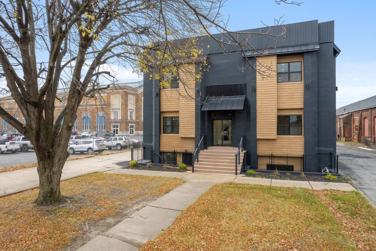 Apartment for rent at 300 Market St, Kingston, PA 18704