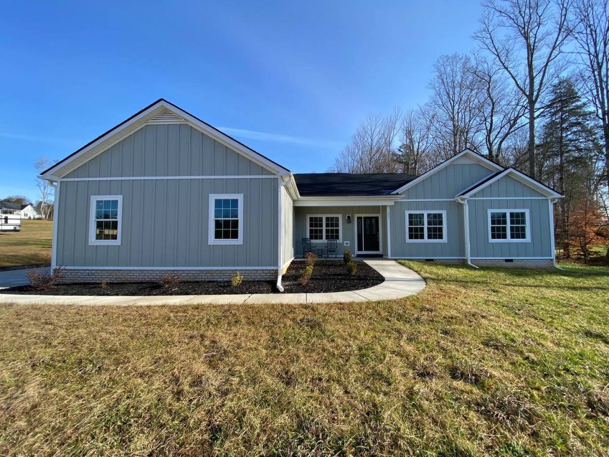 House for rent at 261 Summerlyn Dr, Mocksville, NC 27028