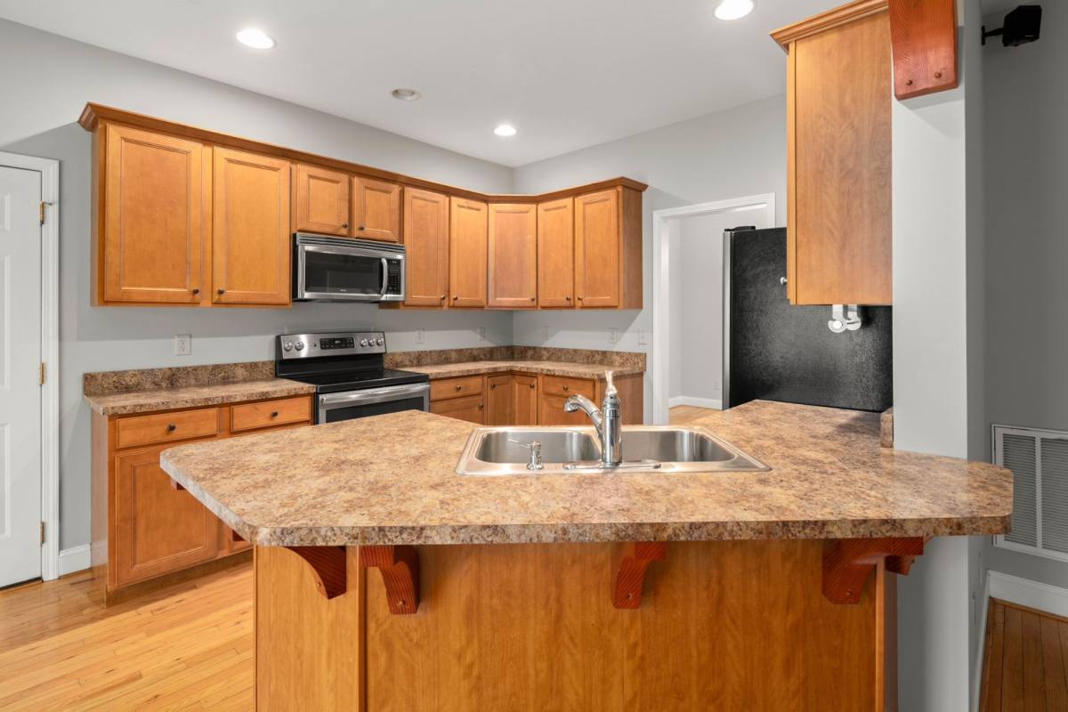House for rent at 6 Winding Oak Dr, Arden, NC 28704