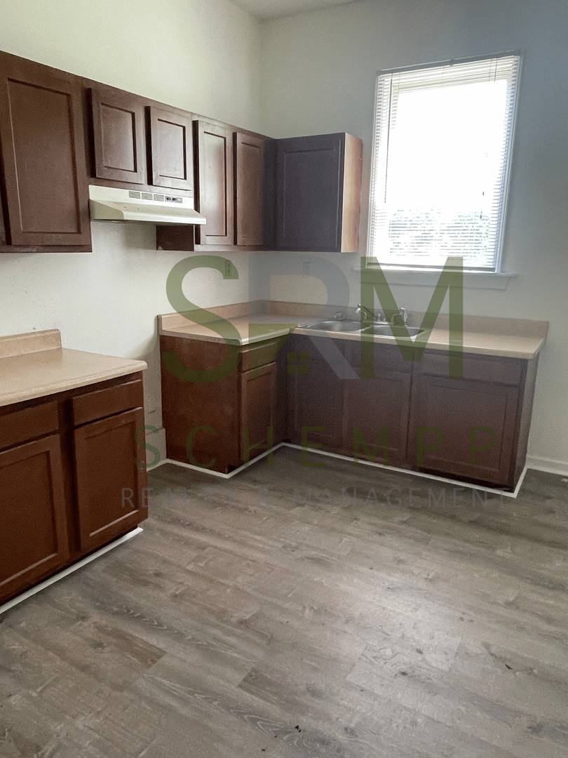 House for rent at 2912 Greenwood Ave, Louisville, KY 40211