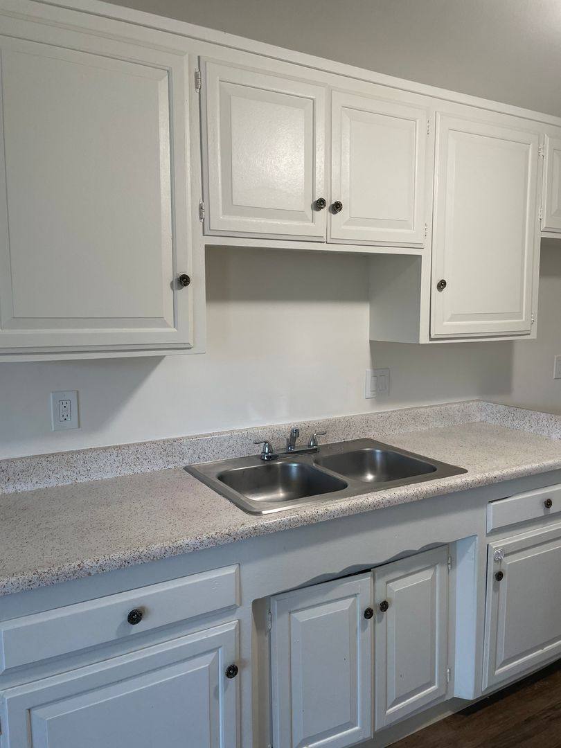 Apartment for rent at 1602-1608 W Juno Ave, Anaheim, CA 92802