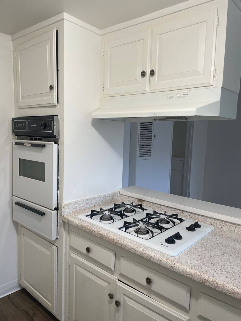 Apartment for rent at 1602-1608 W Juno Ave, Anaheim, CA 92802
