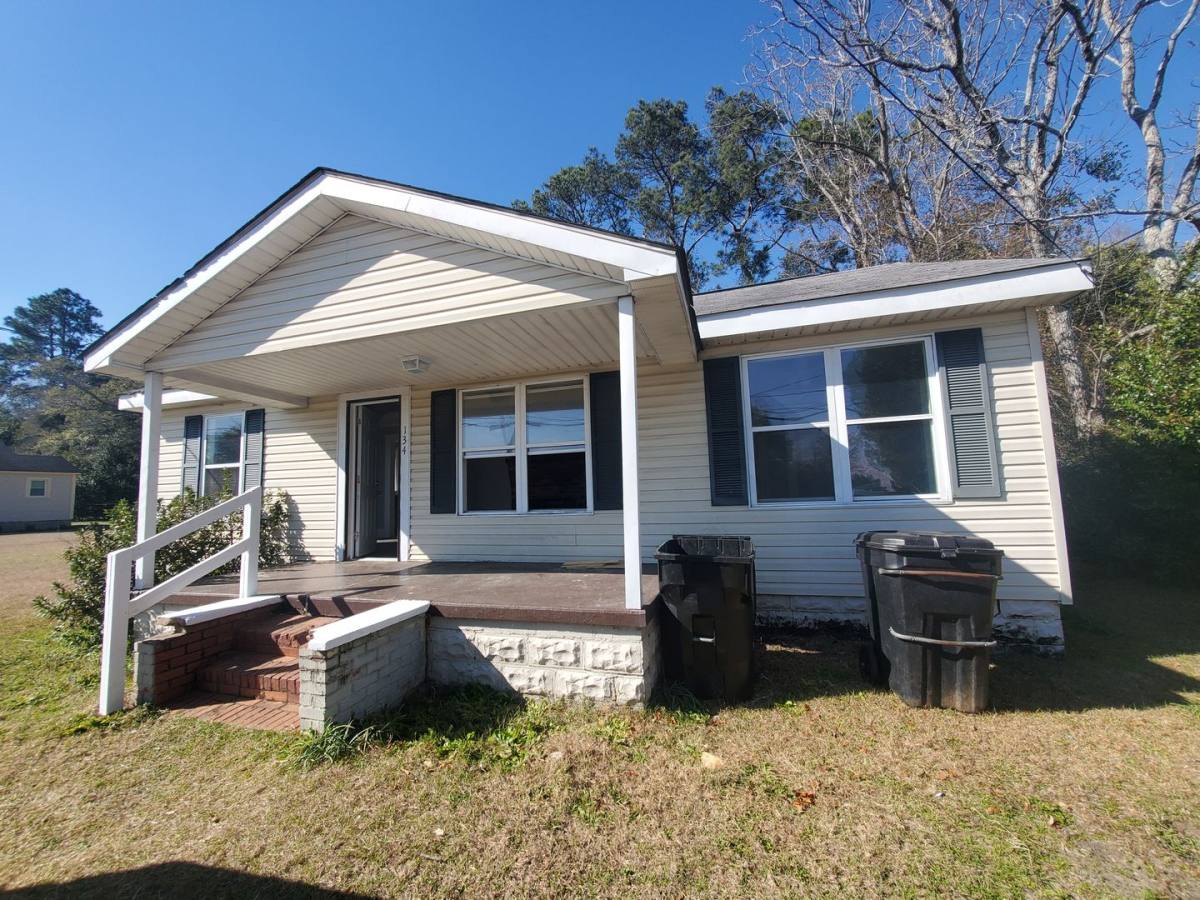 House for rent at 134 Wrightsville Ave, East Dublin, GA 31027