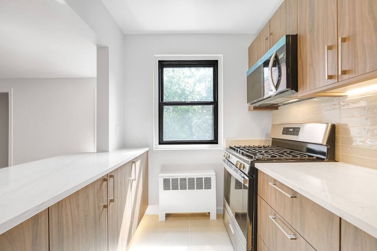 Apartment for rent at 2329 Hudson Terrace, Fort Lee, NJ 07024