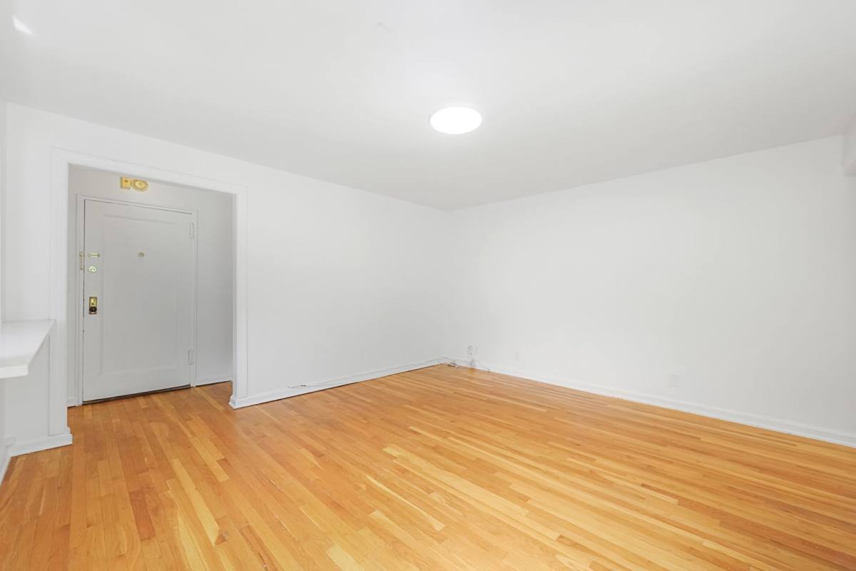 Apartment for rent at 2329 Hudson Terrace, Fort Lee, NJ 07024