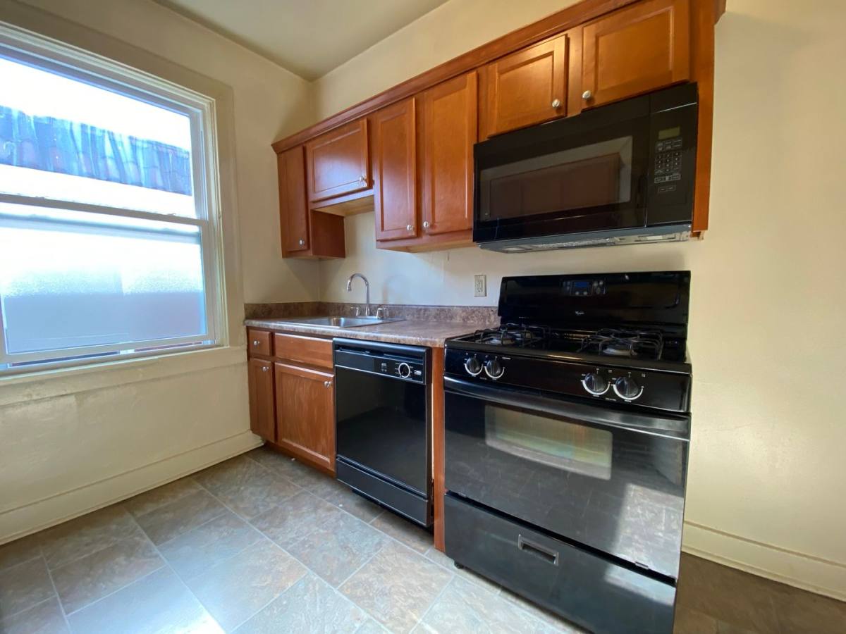Apartment for rent at 5541 Bartlett St, Pittsburgh, PA 15217