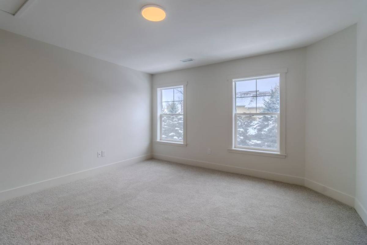 Apartment for rent at 1542 Simsbury St, Traverse City, MI 49684