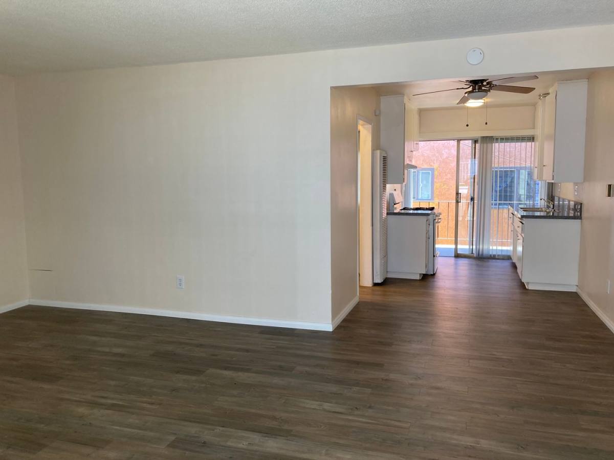 Apartment for rent at 1424 Obispo Ave, Long Beach, CA 90804