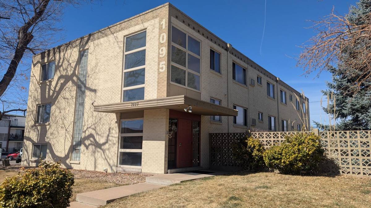 Apartment for rent at 1085-1095 W Lilley Ave, Littleton, CO 80120