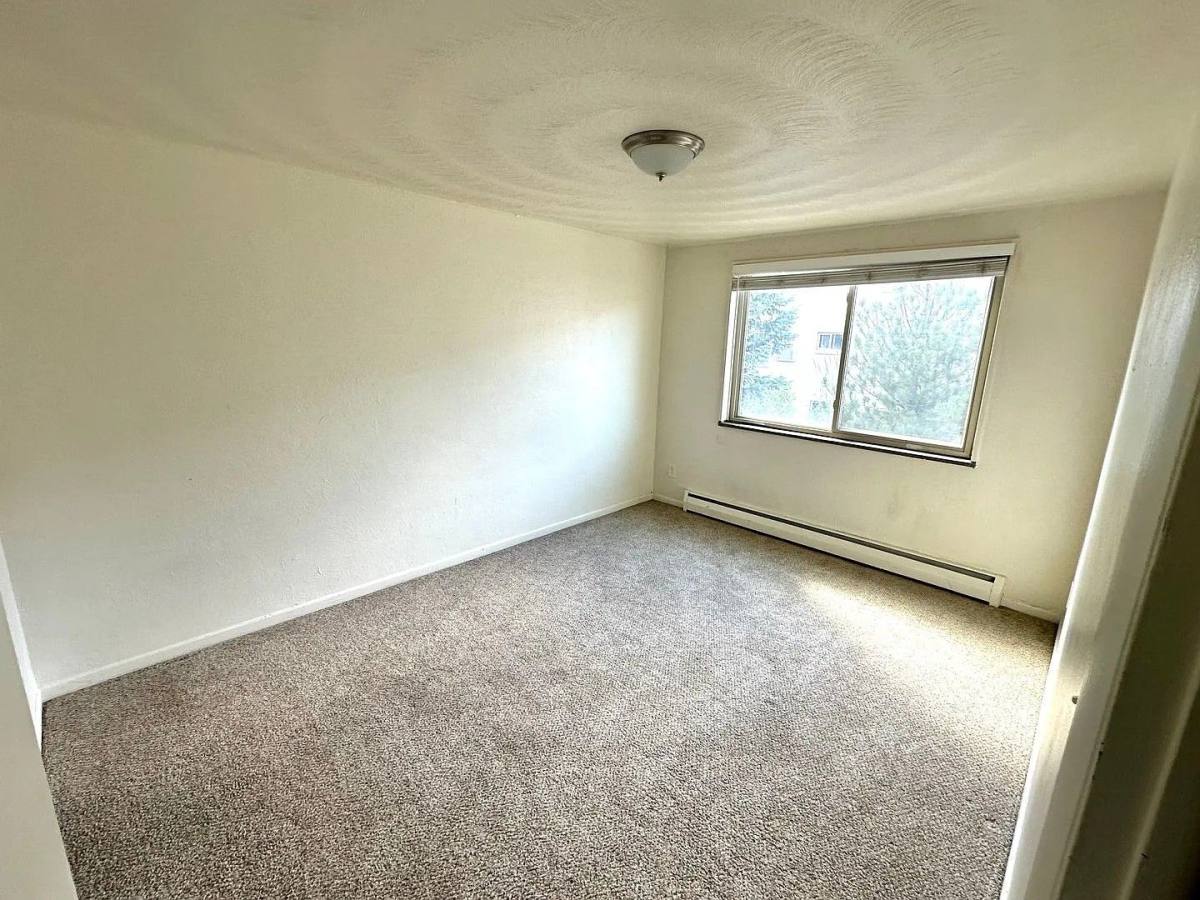 Apartment for rent at 1085-1095 W Lilley Ave, Littleton, CO 80120