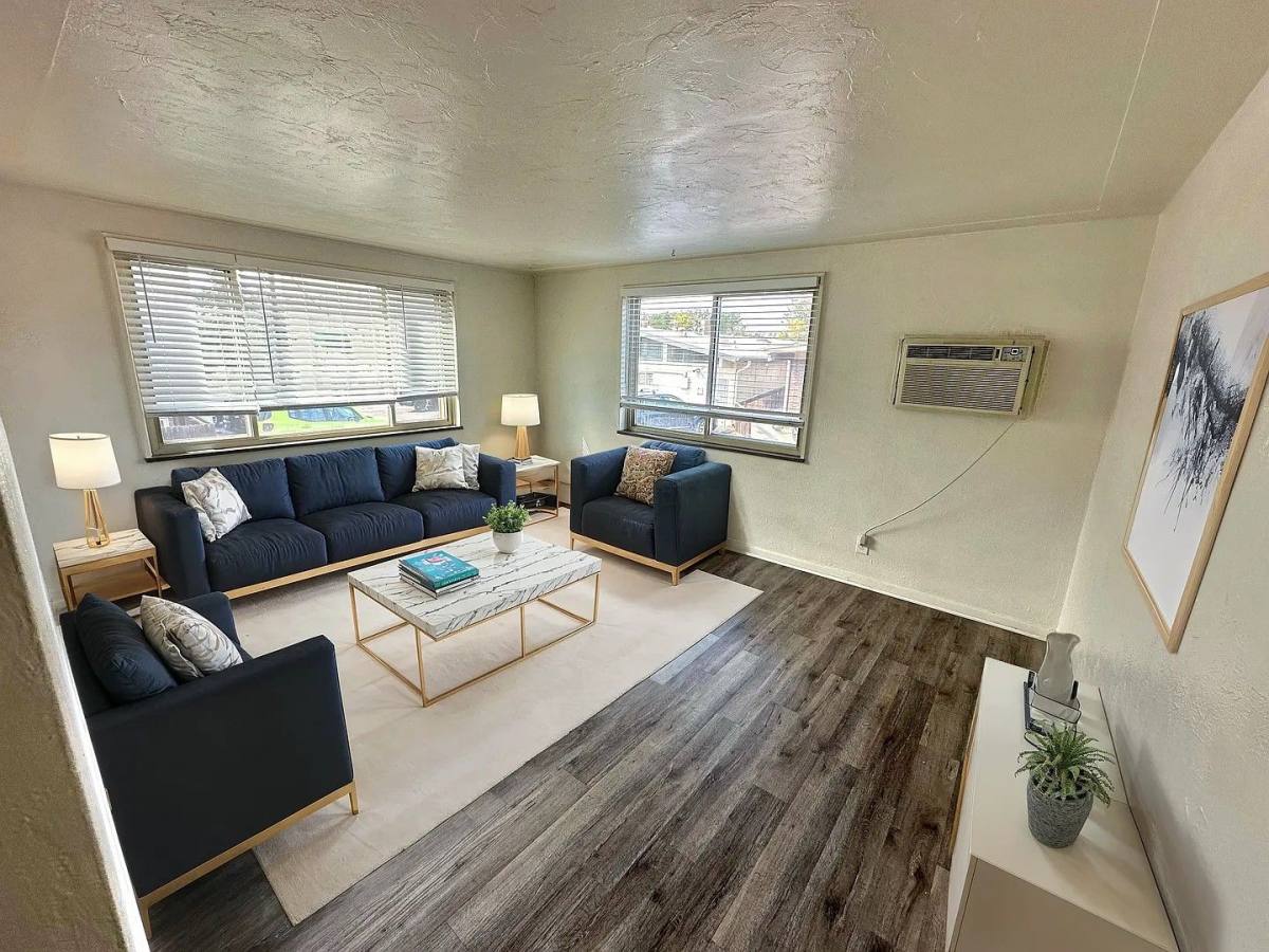 Apartment for rent at 1085-1095 W Lilley Ave, Littleton, CO 80120