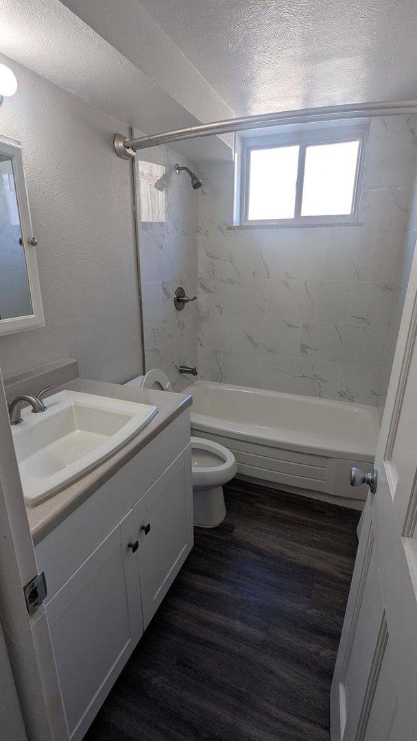 Apartment for rent at 1085-1095 W Lilley Ave, Littleton, CO 80120