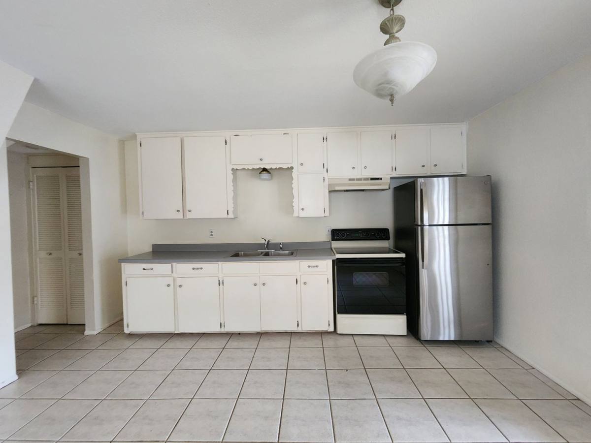 Apartment for rent at 164 S Union, New Braunfels, TX 78130