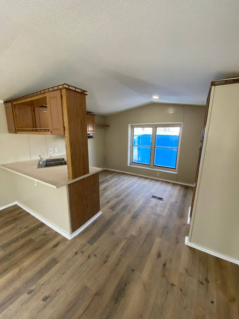 Apartment for rent at 5125 N Center Rd, Flint, MI 48506