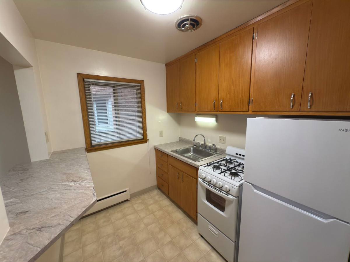 Apartment for rent at 647 Cleveland Ave S, Saint Paul, MN 55116