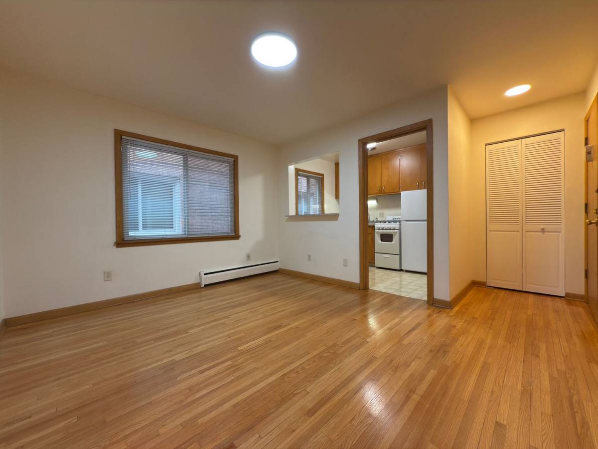 Apartment for rent at 647 Cleveland Ave S, Saint Paul, MN 55116
