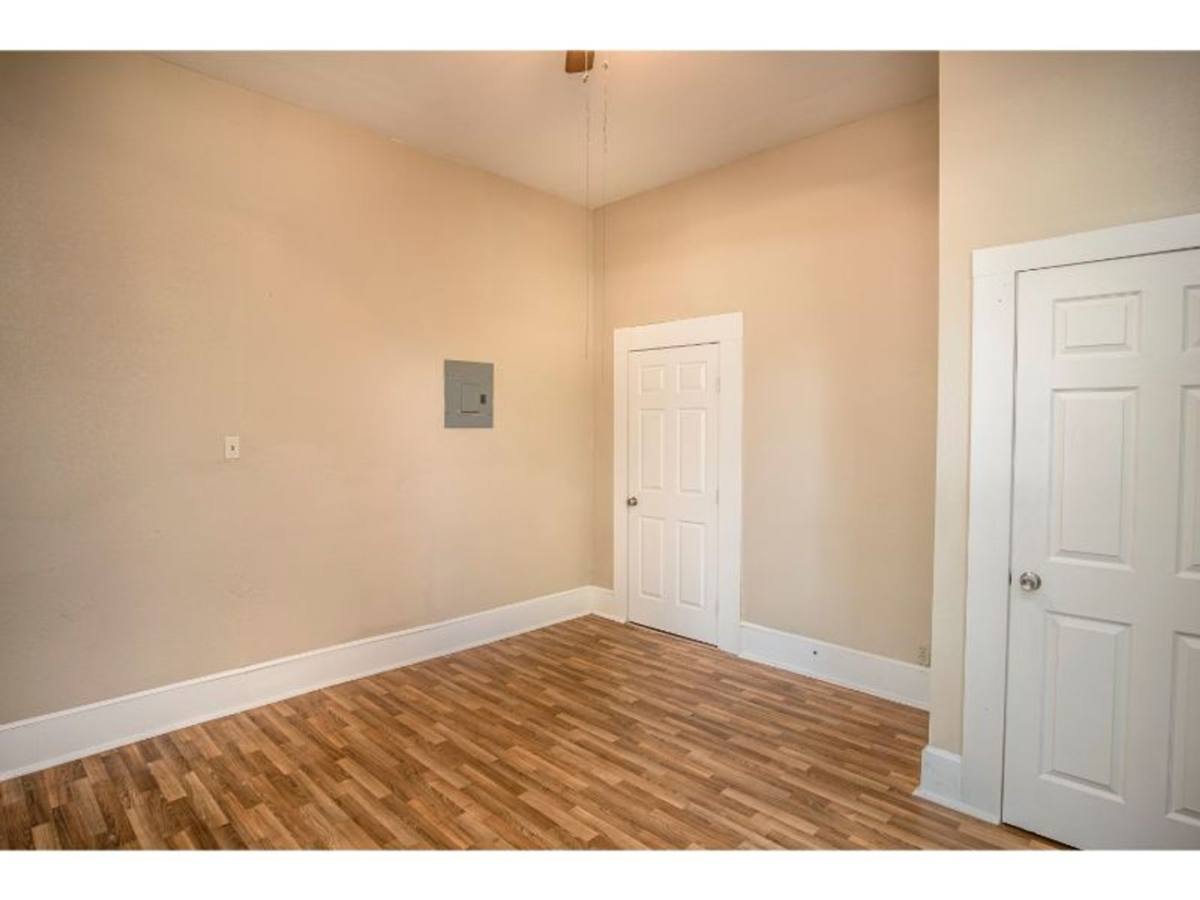 Apartment for rent at 308 Belmont, San Antonio, TX 78202
