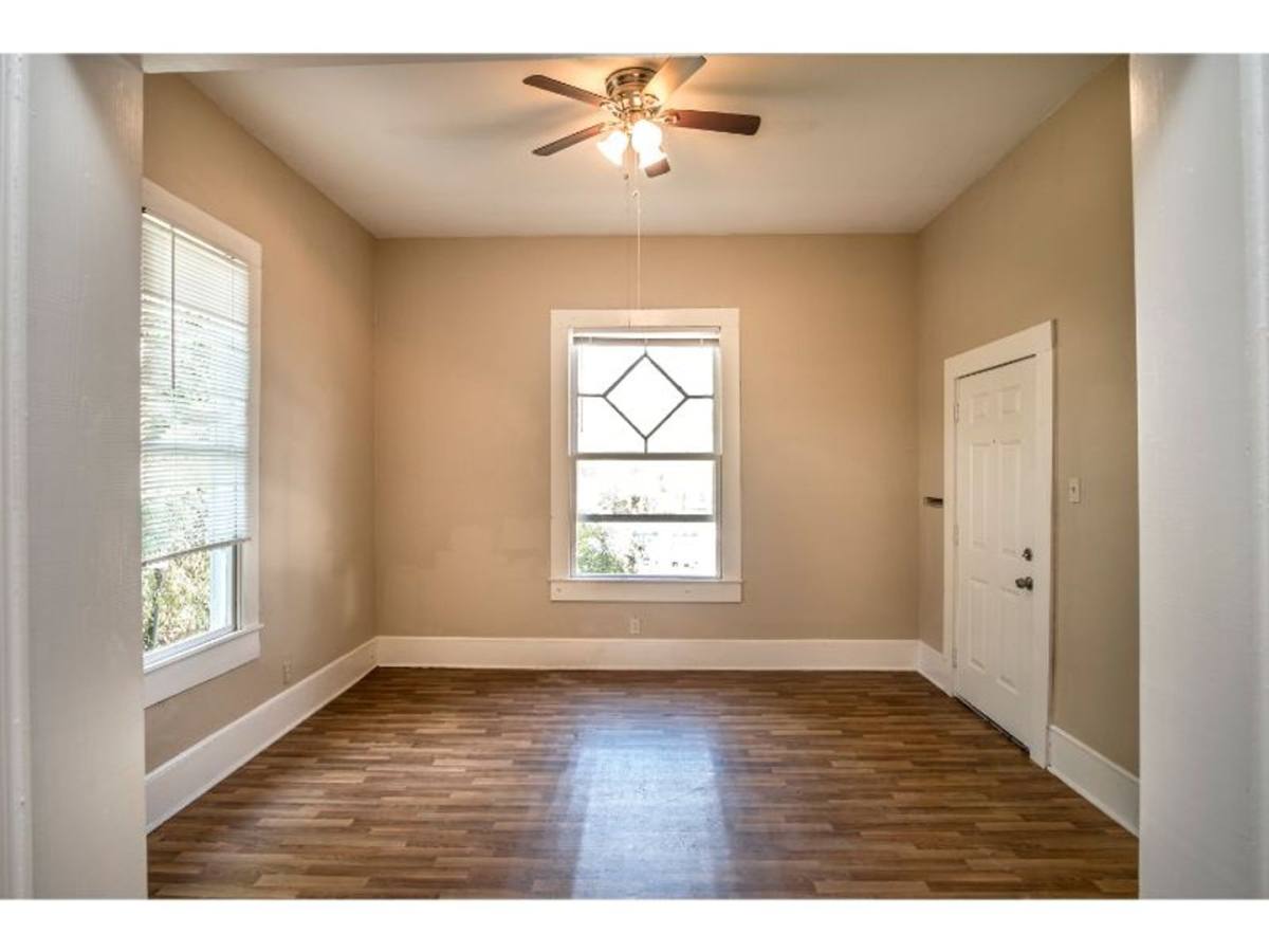 Apartment for rent at 308 Belmont, San Antonio, TX 78202