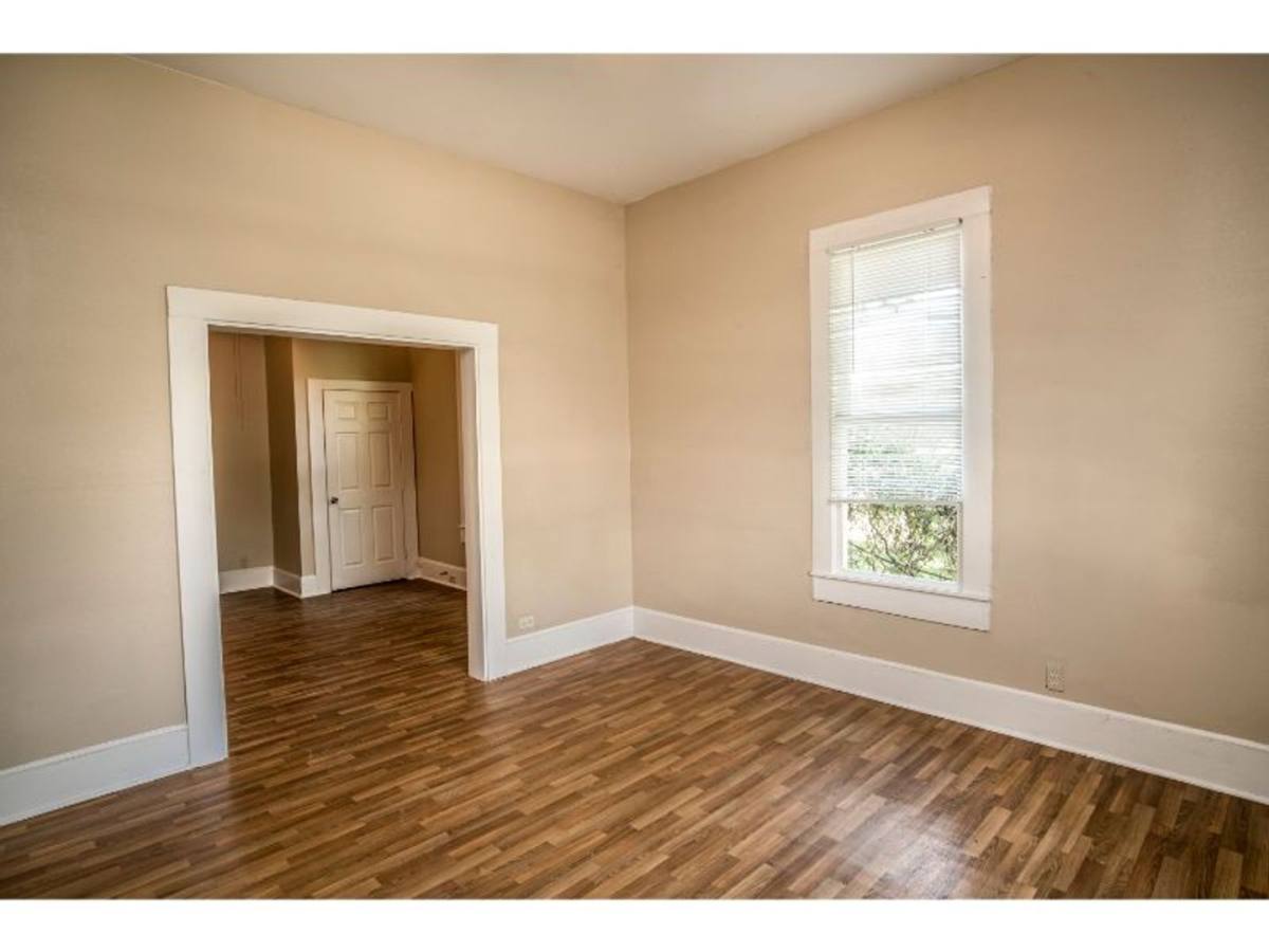 Apartment for rent at 308 Belmont, San Antonio, TX 78202