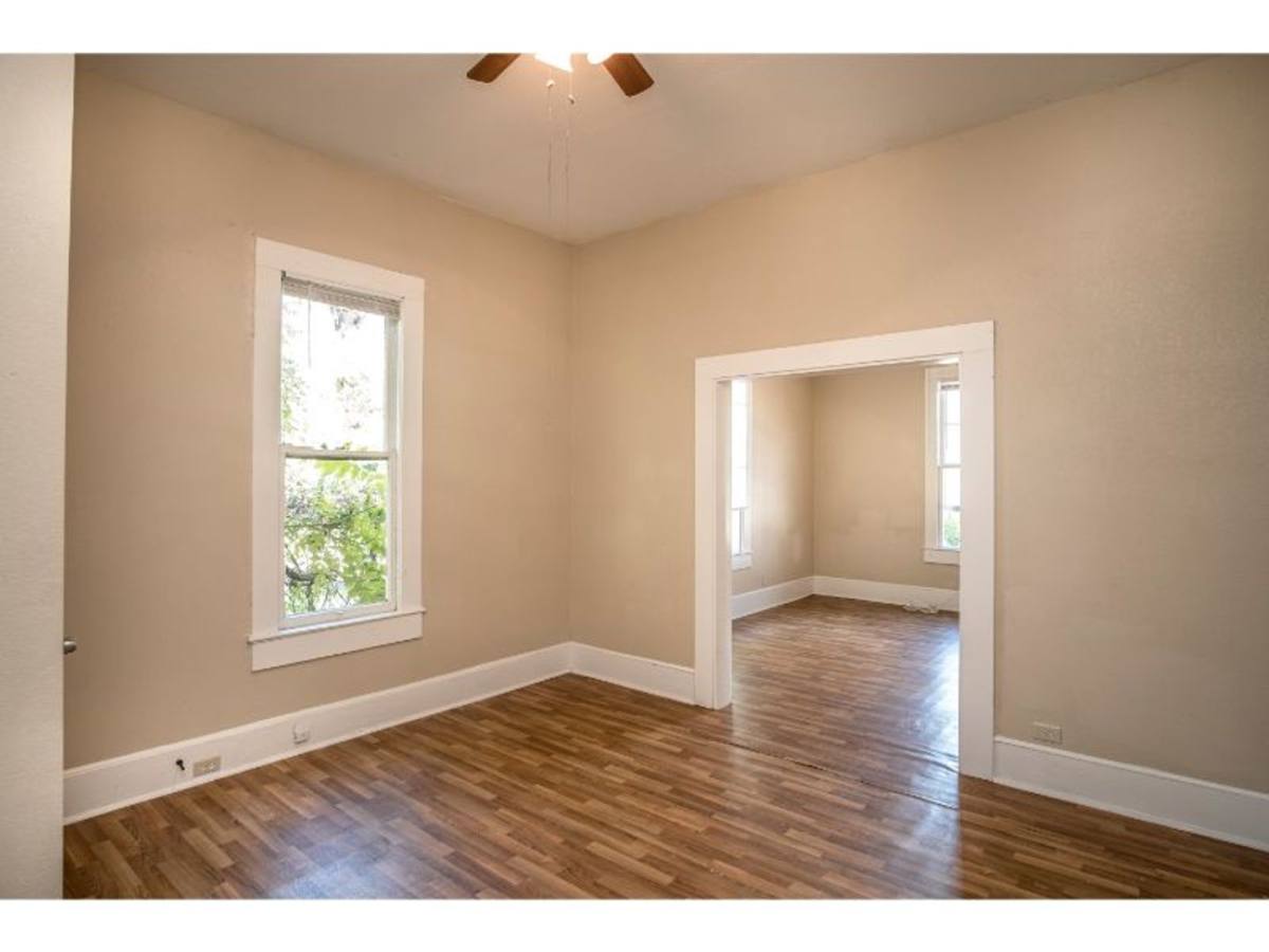 Apartment for rent at 308 Belmont, San Antonio, TX 78202