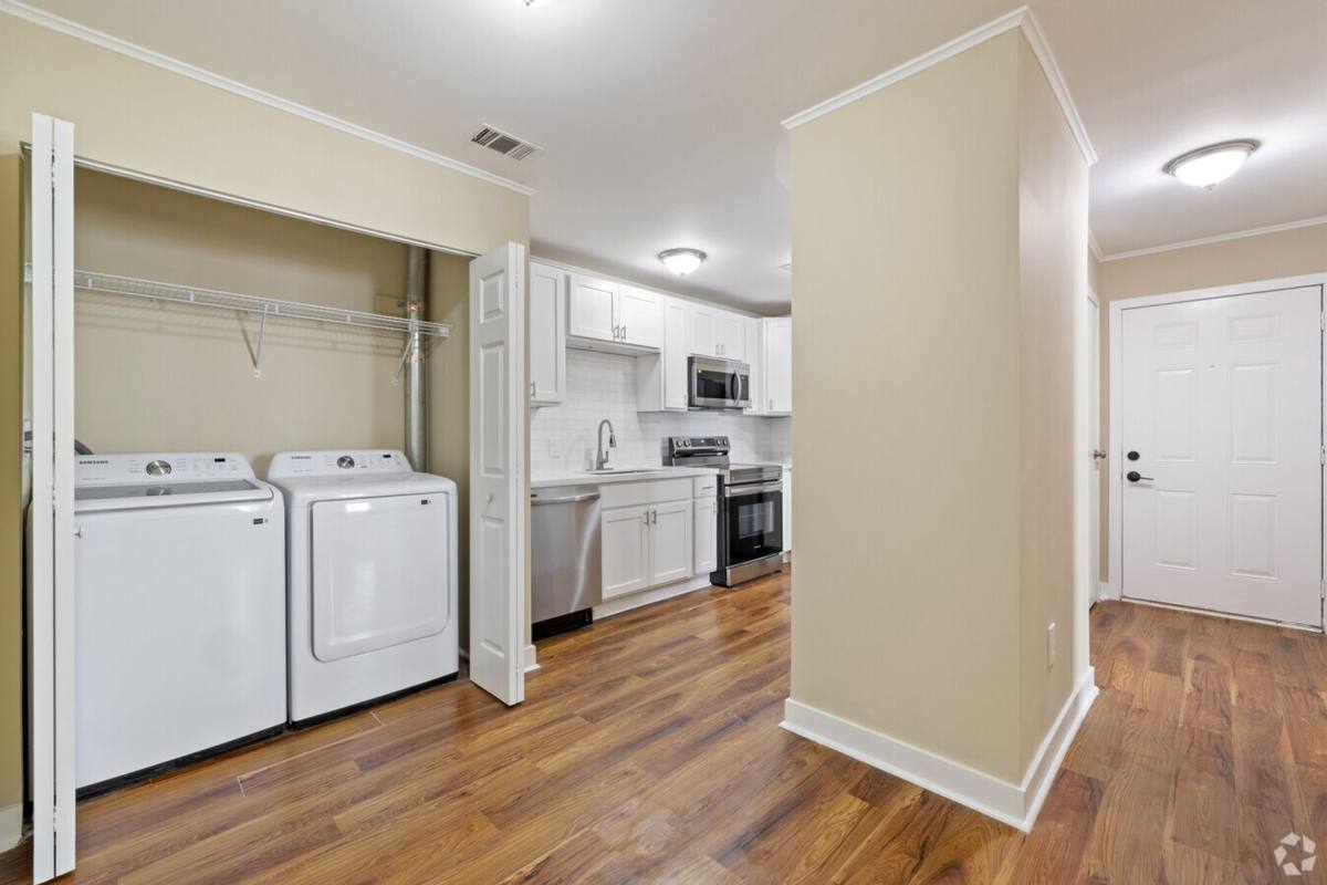 Apartment for rent at 322 Conradi St, Tallahassee, FL 32304