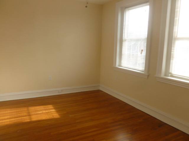 Apartment for rent at 2826 W Grace St, Richmond, VA 23221