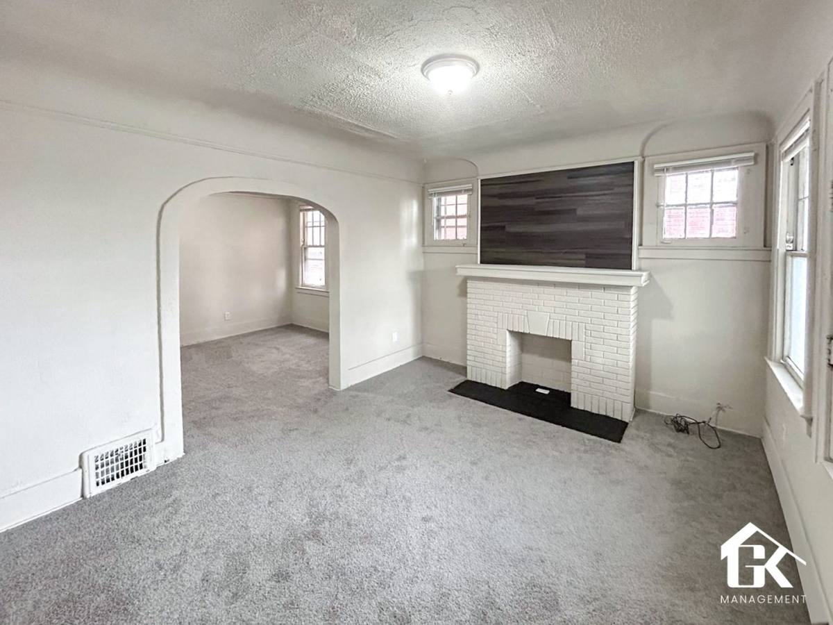 Apartment for rent at 2638 Richton St, Detroit, MI 48206