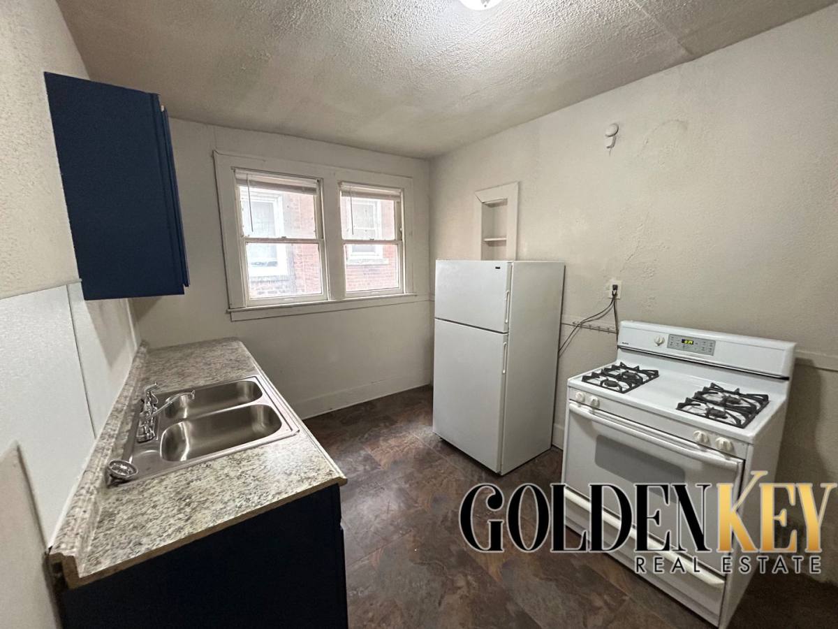 Apartment for rent at 2638 Richton St, Detroit, MI 48206