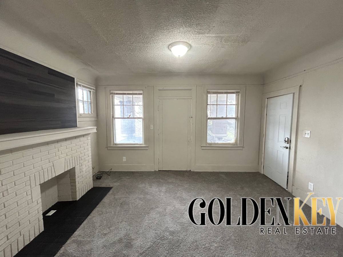 Apartment for rent at 2638 Richton St, Detroit, MI 48206
