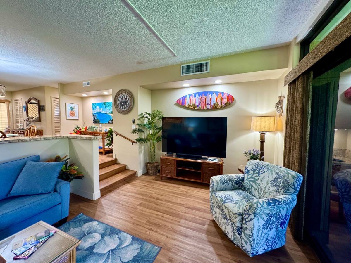 Condo for rent at 2560 Kekaa Drive, F102, Lahaina, HI 96761