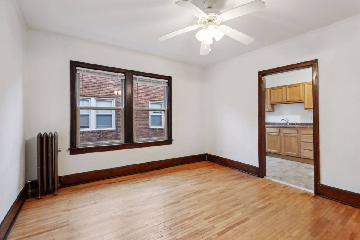 Apartment for rent at 1712 Grand Ave, Saint Paul, MN 55105