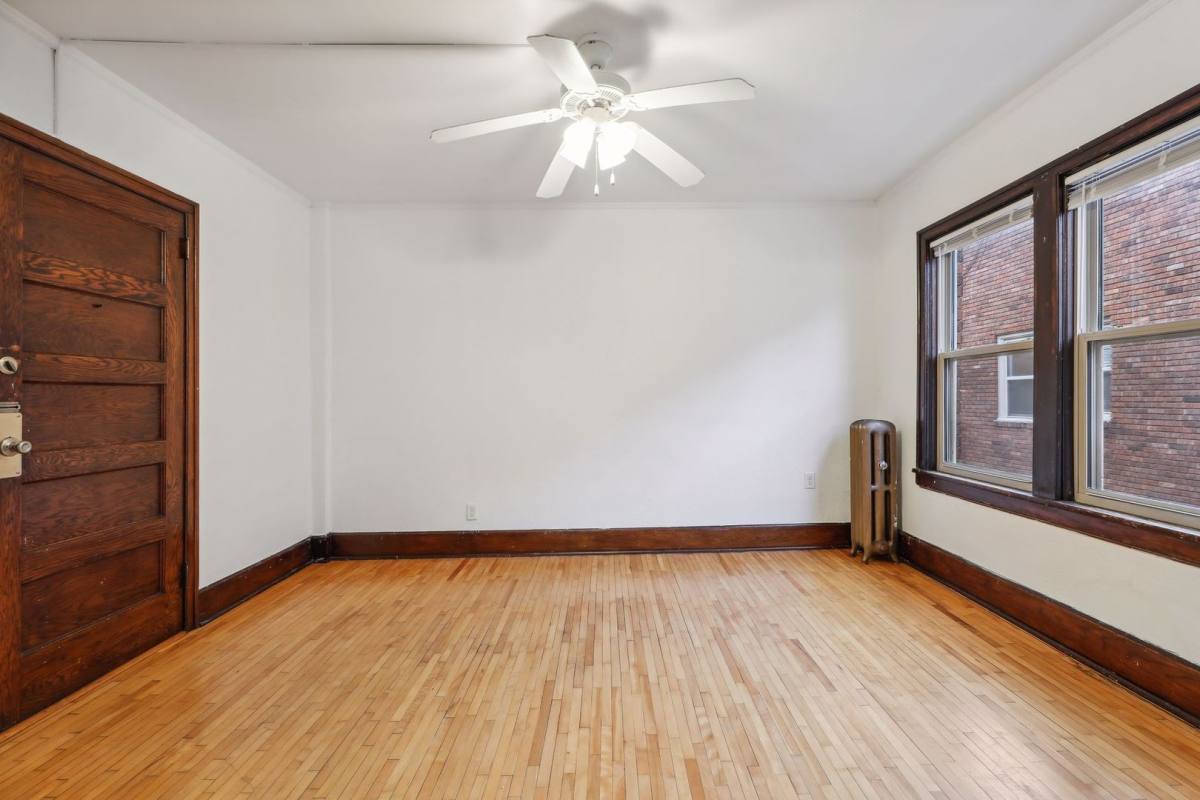 Apartment for rent at 1712 Grand Ave, Saint Paul, MN 55105