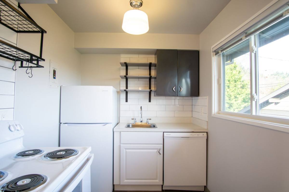 Apartment for rent at 3717 S Corbett Ave, Portland, OR 97239
